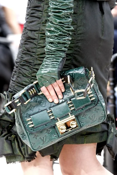 Look 20